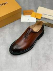Picture of Louis Vuitton Shoes _SKULVsz38-442Cn062813739